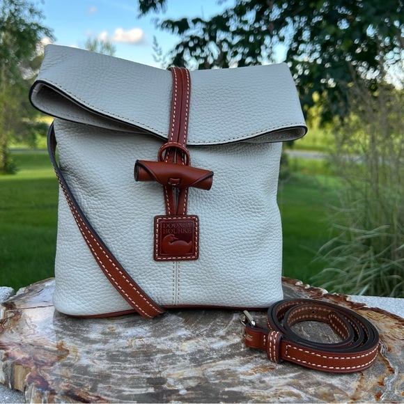Dooney & Bourke Handbags - Dooney & Bourke White Pebble Grain Leather Toggle Crossbody EUC